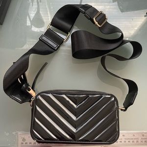Cute little Crossbody